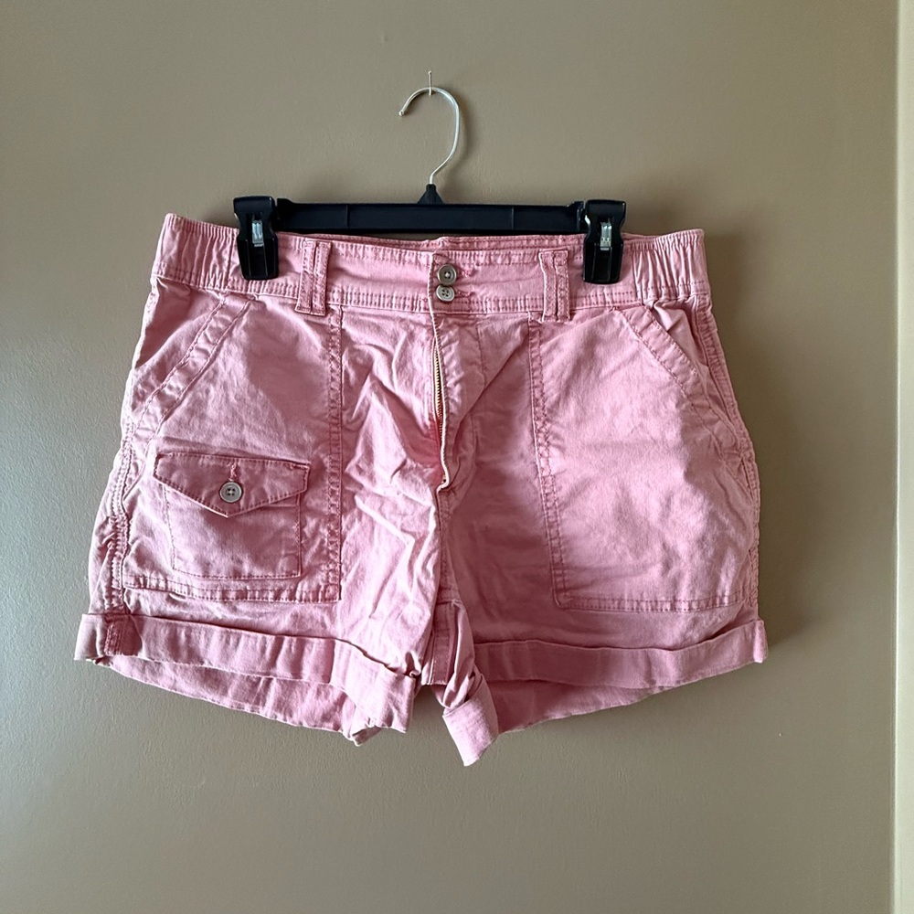 Time and Tru Pink Cargo Shorts Relaxed Fit